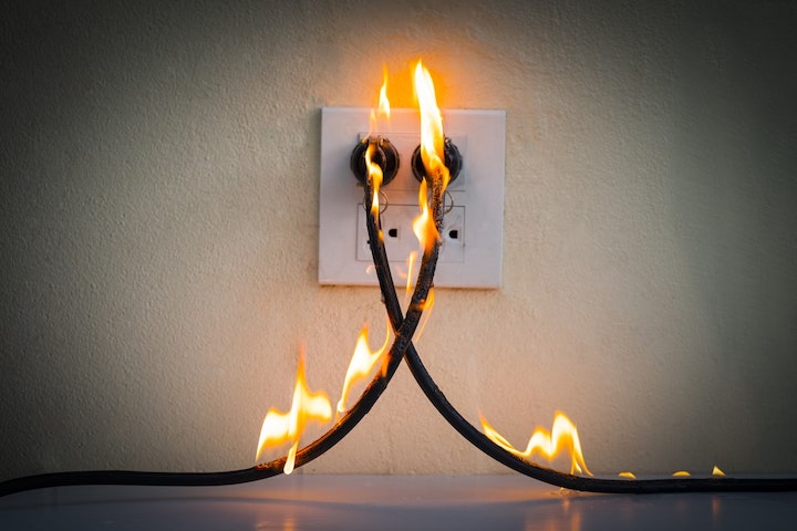 Electrical wire plug fire